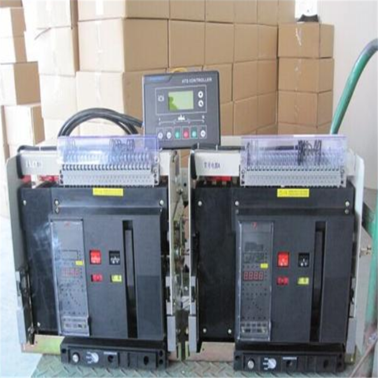 Ϳܶ·HUW1-1000M/3 200A