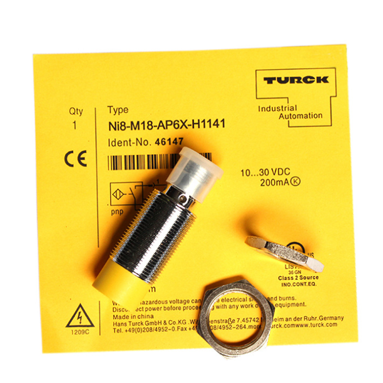全新接近开关 传感器 E2A-M18LS08-WP-B1 E2A-M18LS08-WP-C1正