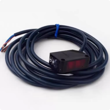 omronŷķ����翪�ش�����E3Z-D61NPN