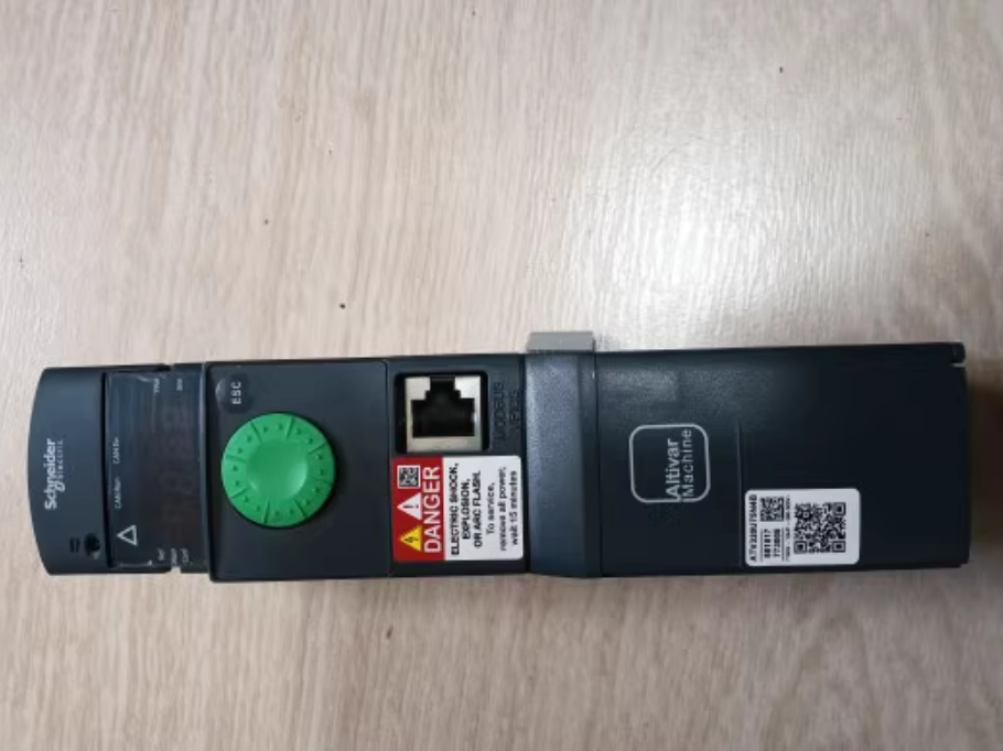 SCHNEIDER/ʩ͵µ ATV320ϵбƵ ATV320U11N4C 1.1kW/